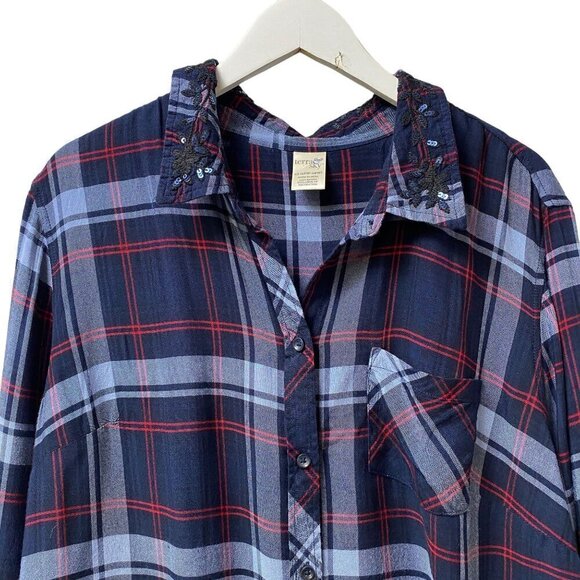 TERRA & SKY Boyfriend Shirt Size 1X Blue Plaid Rayon Button up Embroidered Colla - Picture 5 of 10